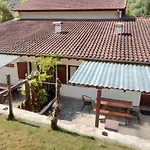 Rural Rubo Apartman *